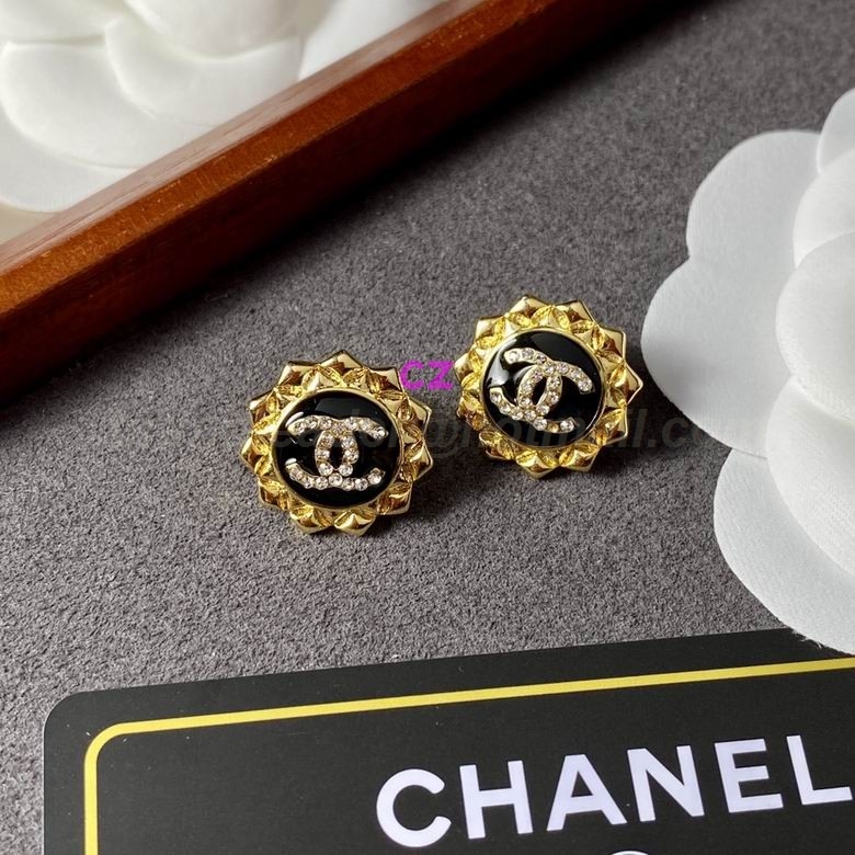 Chanel Earrings 1940